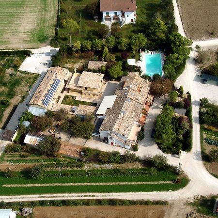 Agriturismo Il Casale Morrovalle Ngoại thất bức ảnh