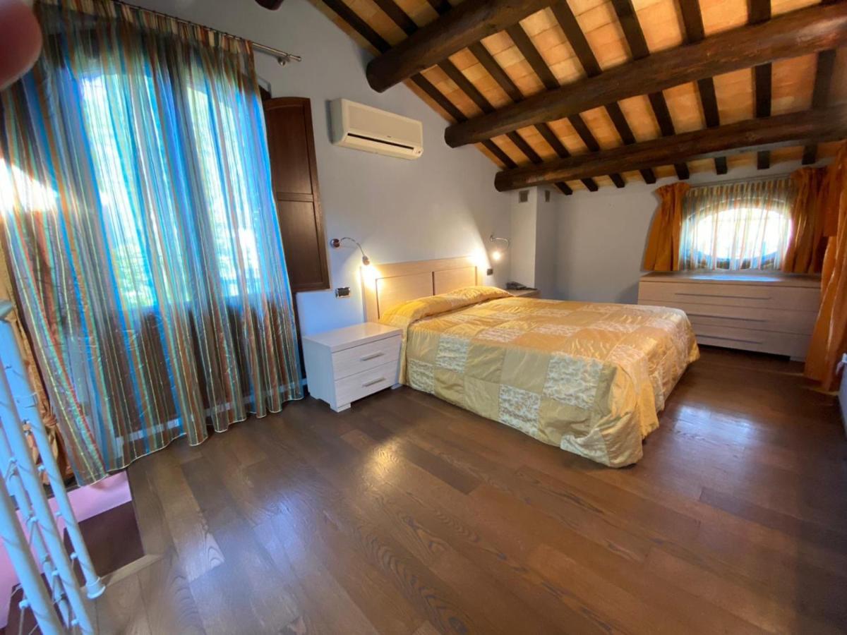 Agriturismo Il Casale Morrovalle Ngoại thất bức ảnh