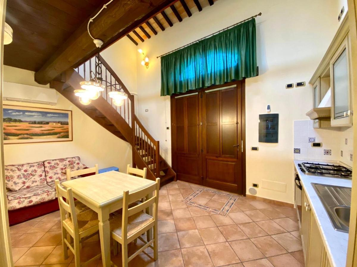 Agriturismo Il Casale Morrovalle Ngoại thất bức ảnh