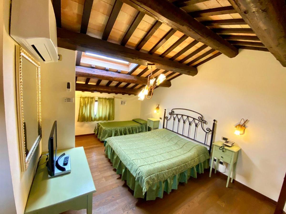 Agriturismo Il Casale Morrovalle Ngoại thất bức ảnh