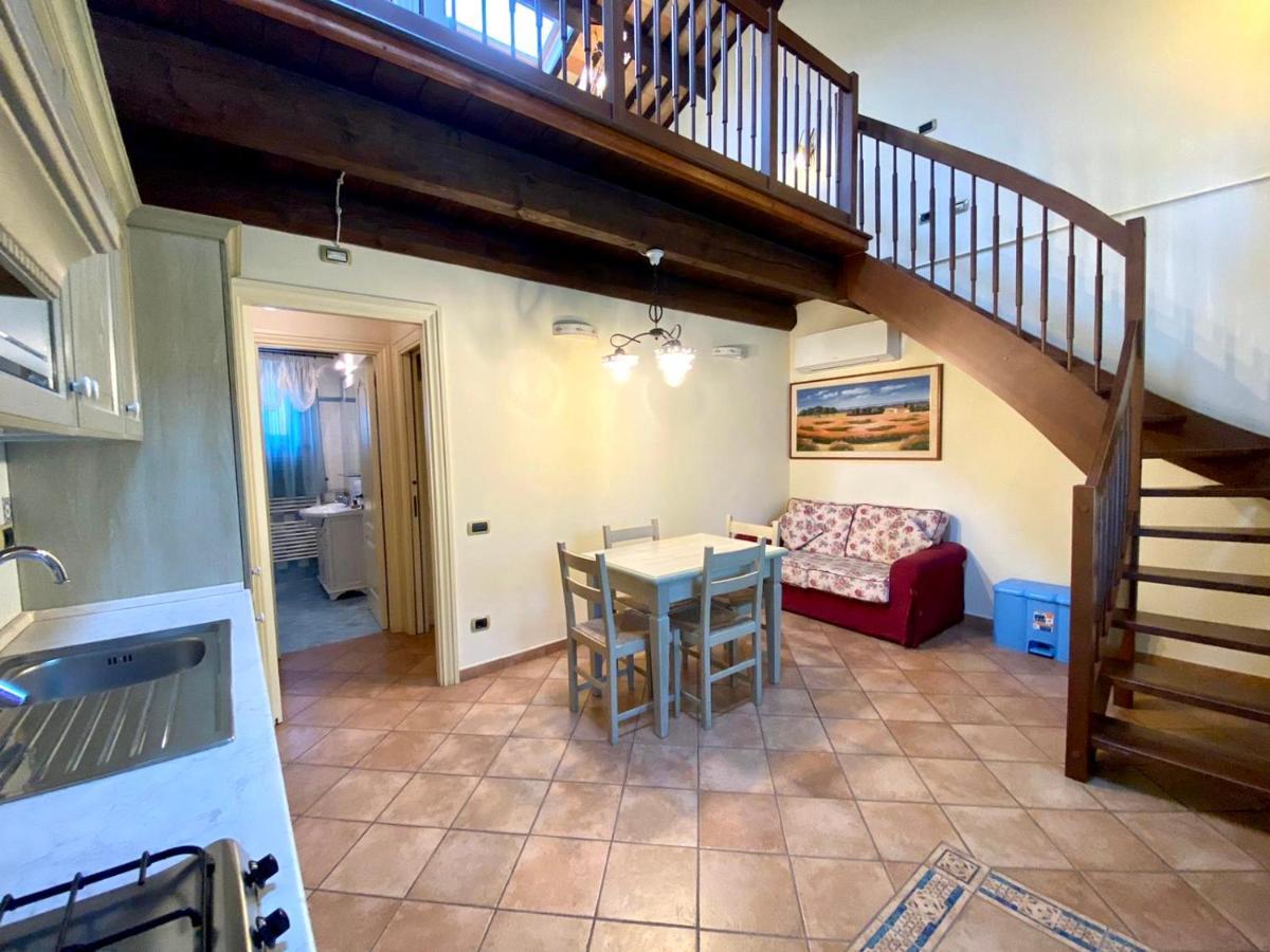 Agriturismo Il Casale Morrovalle Ngoại thất bức ảnh