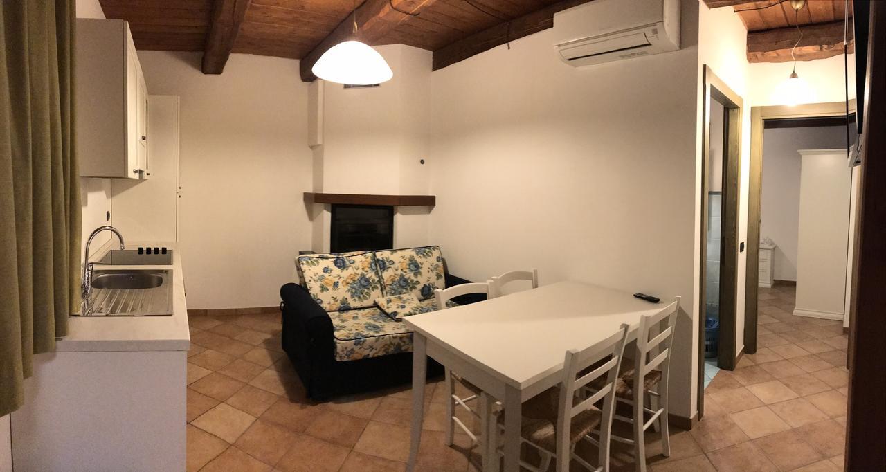Agriturismo Il Casale Morrovalle Ngoại thất bức ảnh