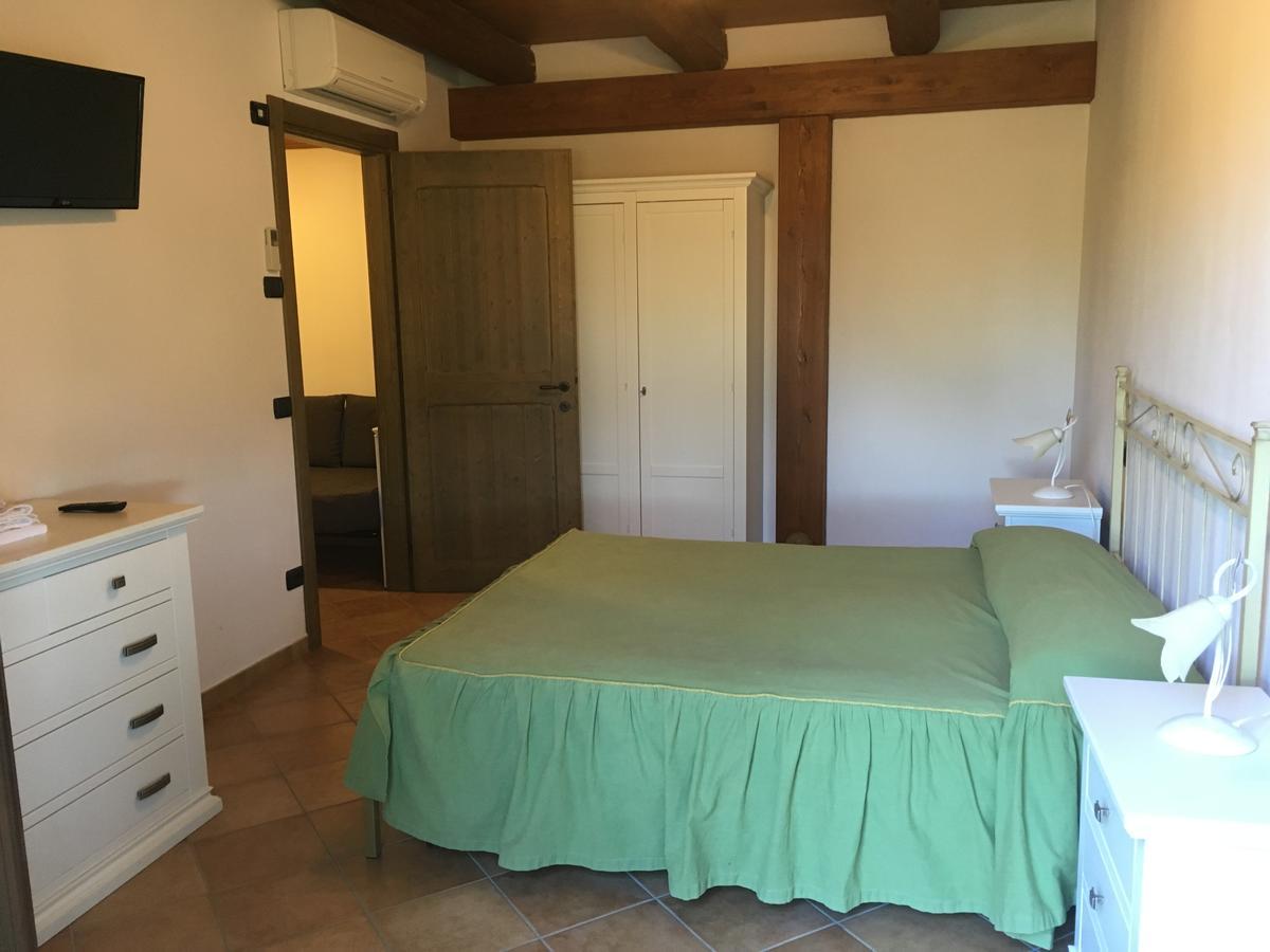 Agriturismo Il Casale Morrovalle Ngoại thất bức ảnh